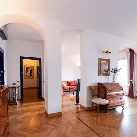 Como City View Apartment Extérieur photo
